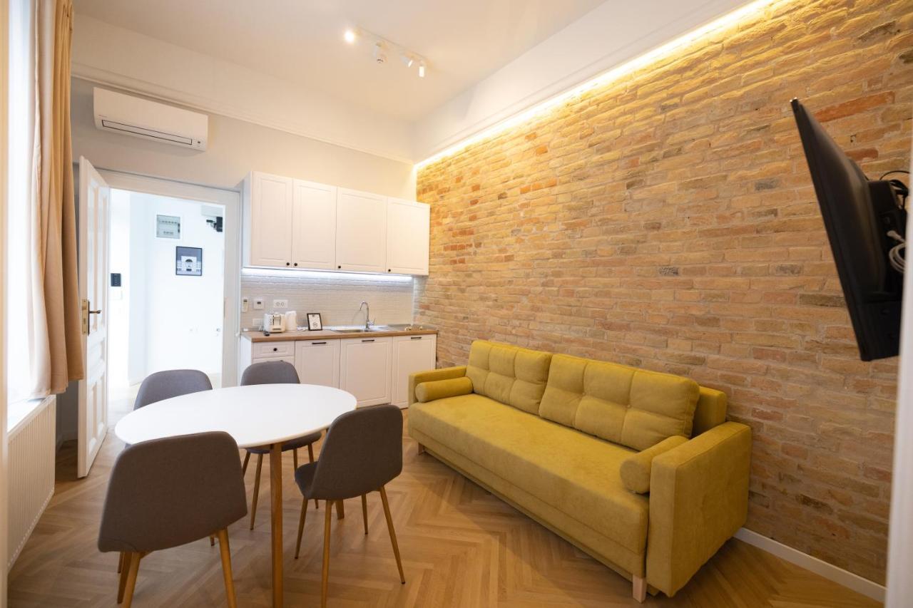Carol Residence Timisoara Ngoại thất bức ảnh
