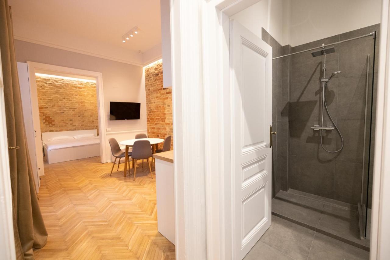 Carol Residence Timisoara Ngoại thất bức ảnh