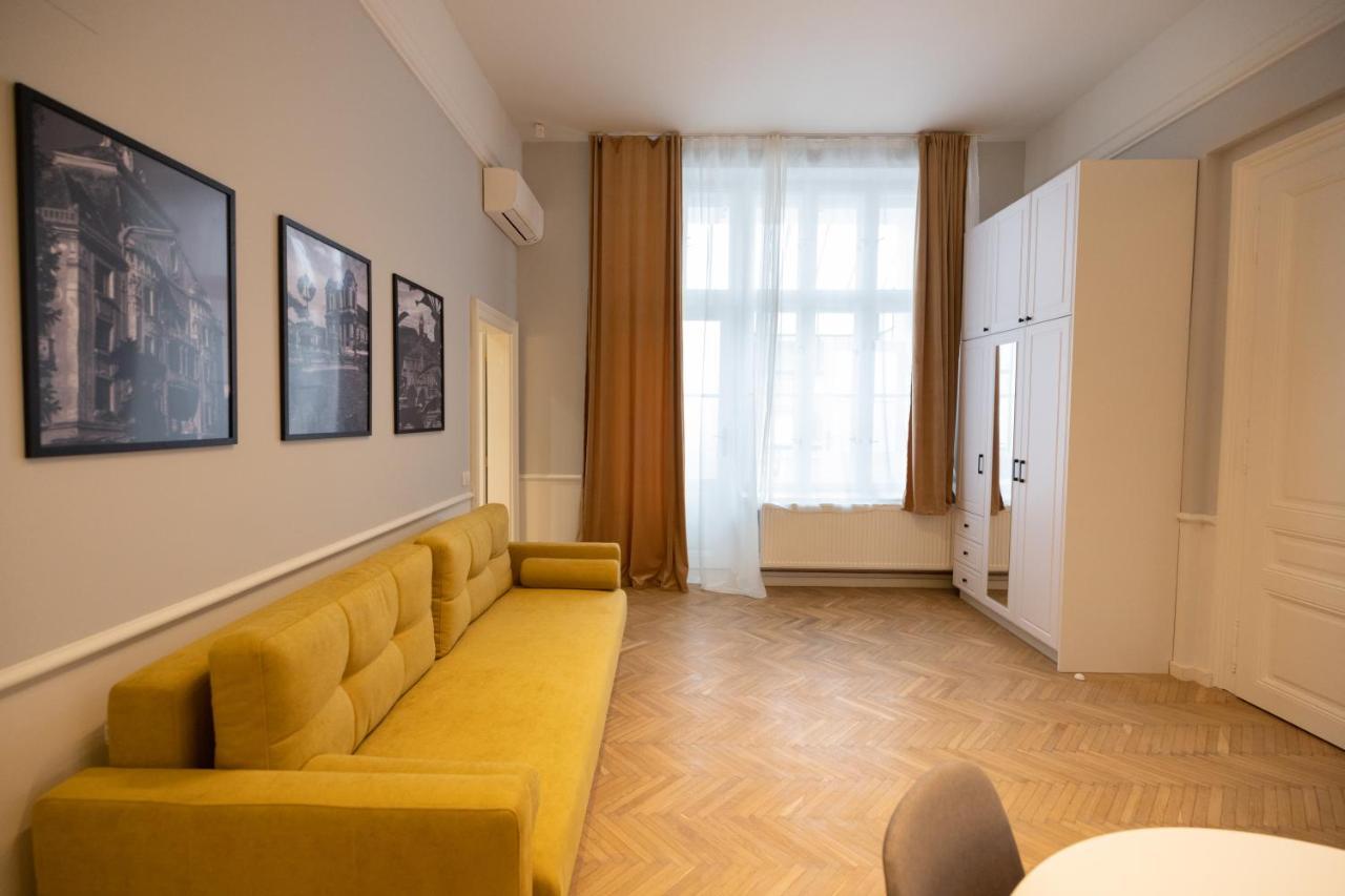Carol Residence Timisoara Ngoại thất bức ảnh